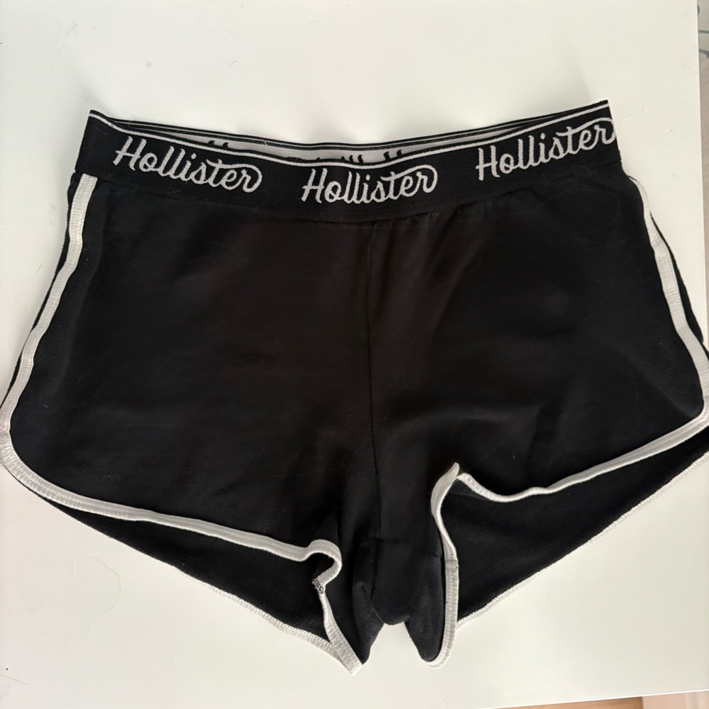 Classic Hollister Black Lounge Shorts with Branded Waistband & White Trim